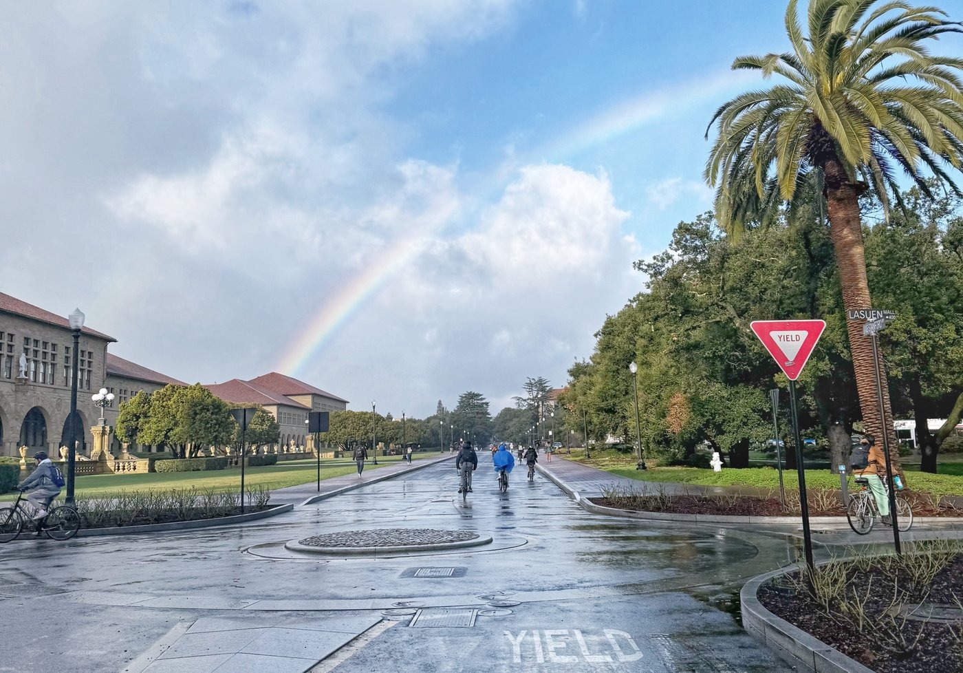A rainbow over a rainy Stanford street
